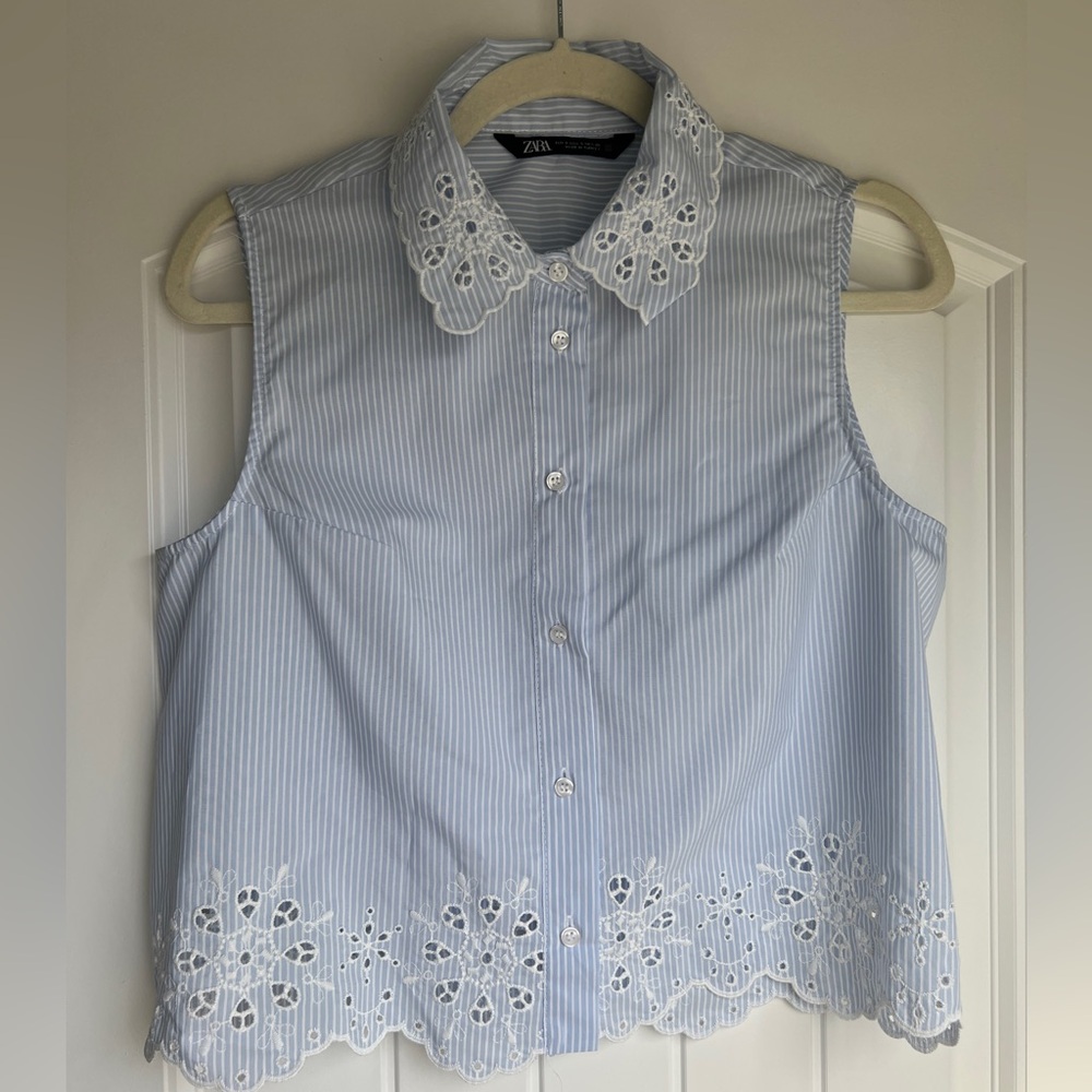 Zara Light Blue Sleeveless Blouse with White Lace